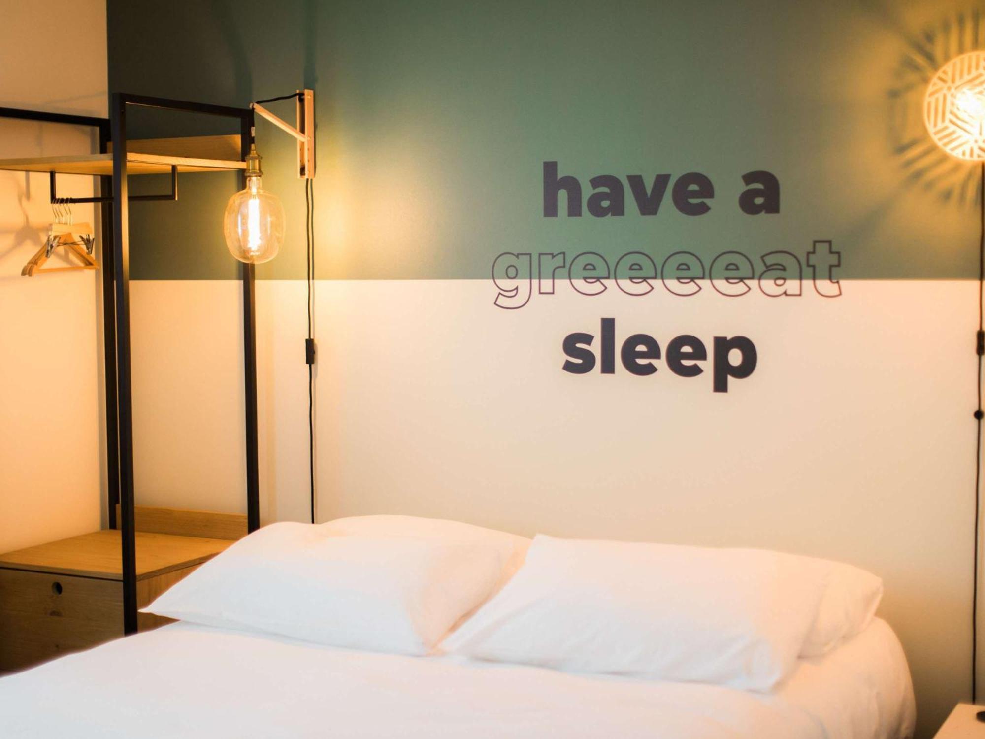Greet Hotel Brest Aeroport Guipavas Ngoại thất bức ảnh
